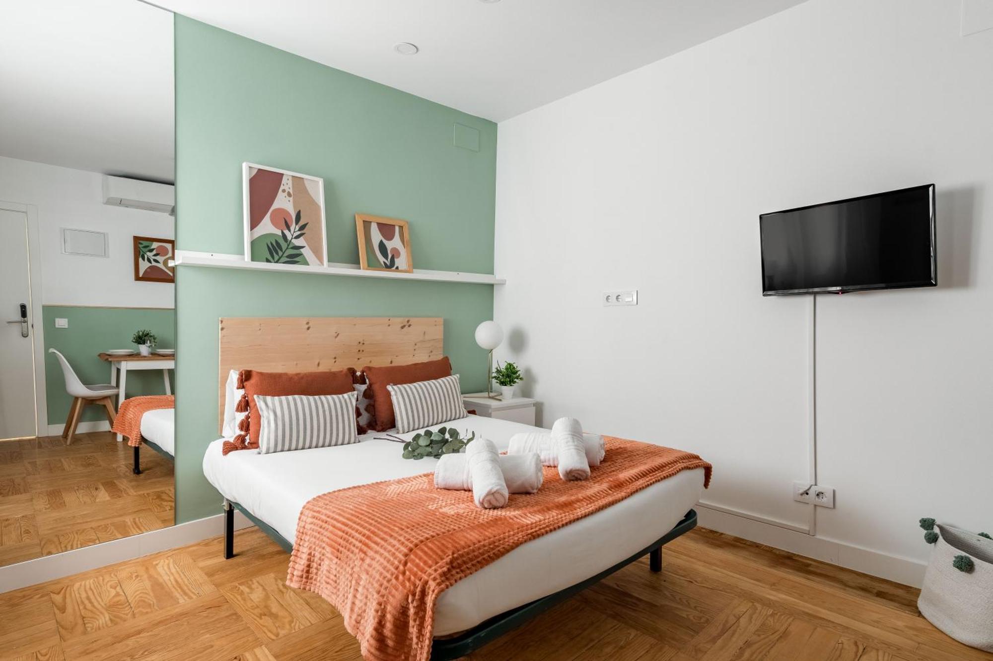 Charming Sol Studios Madrid Exterior foto
