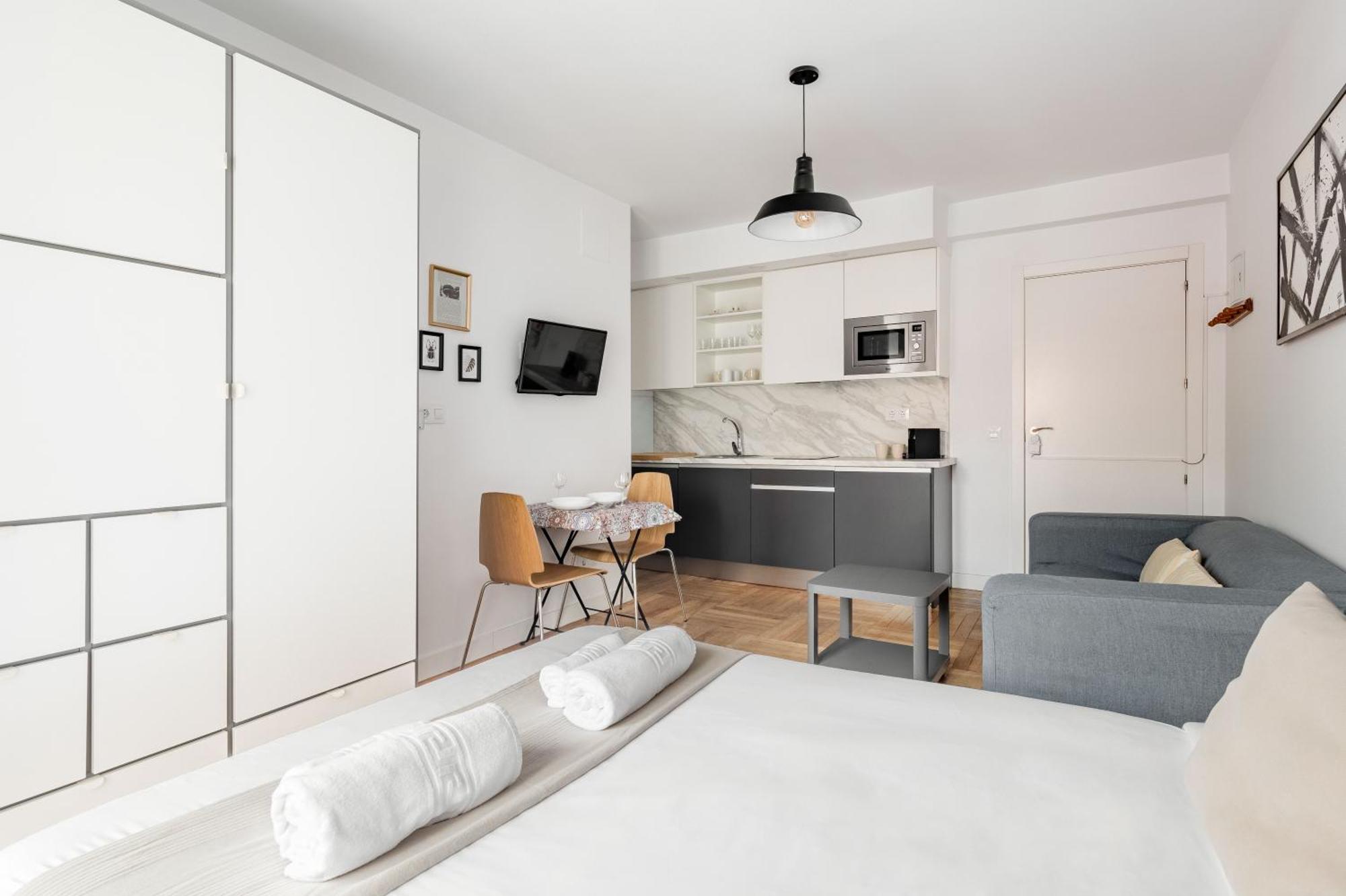 Charming Sol Studios Madrid Exterior foto