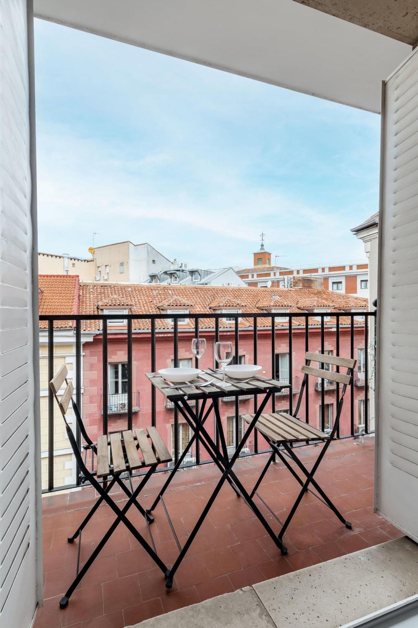 Charming Sol Studios Madrid Exterior foto